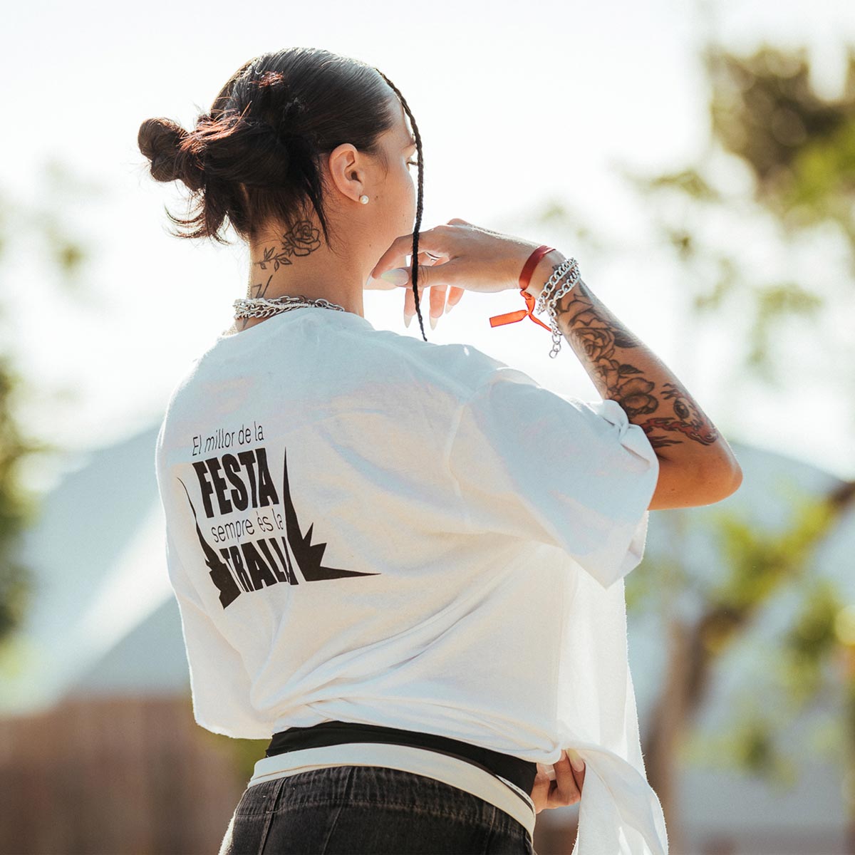 Camiseta El millor de la FESTA sempre és la TRALLA Blanca